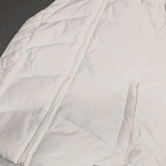 Down Feather Filled White Puffer Vest Mondetta Size Small - Picture 7 of 7